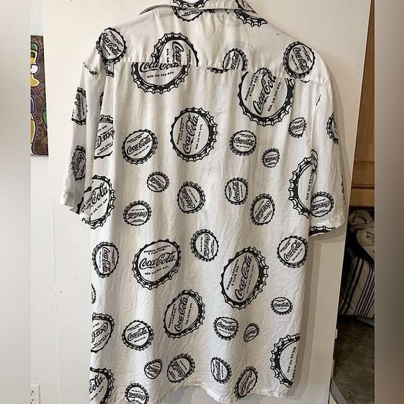 Vintage Coca Cola button down - Picture 2 of 2